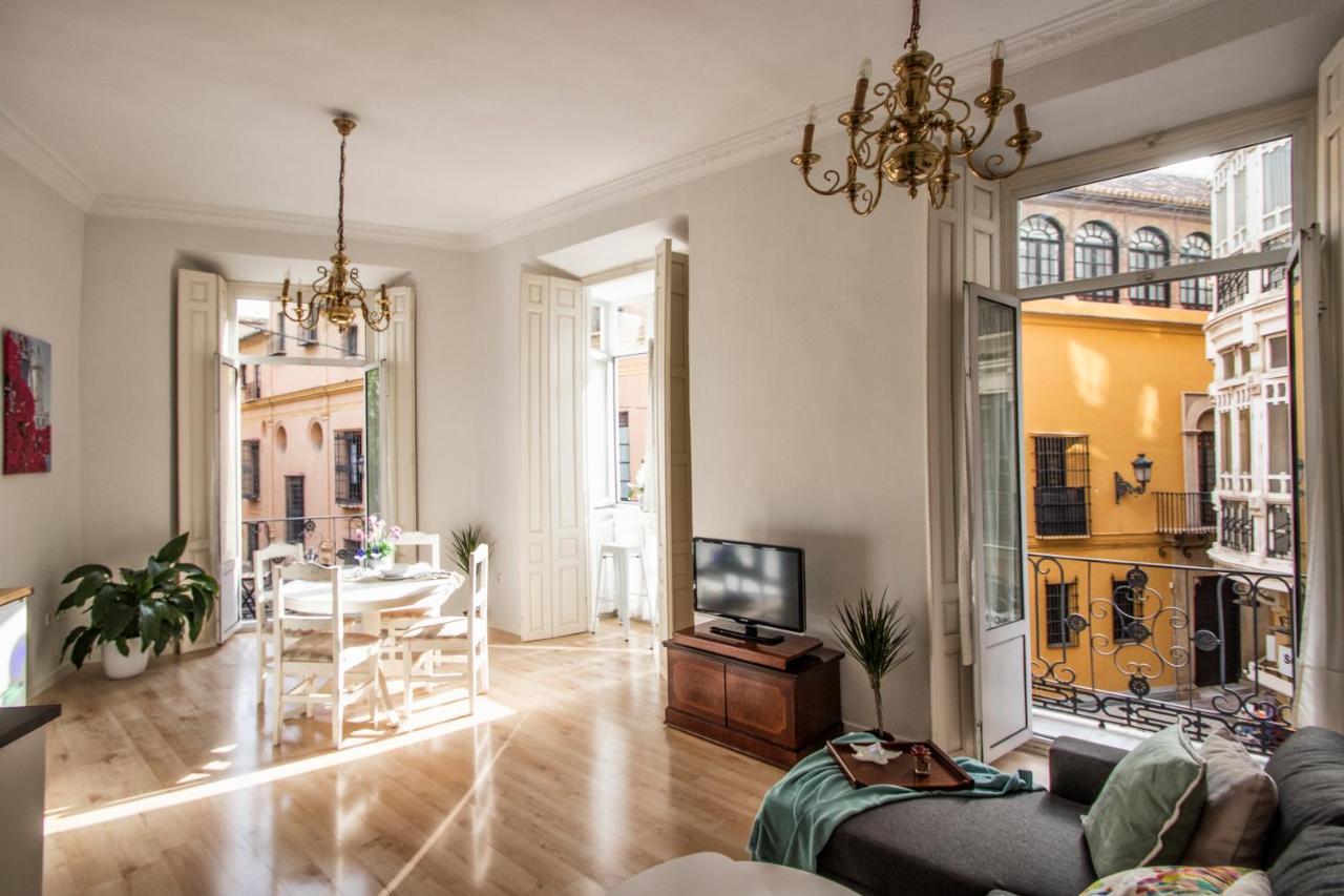 Luminoso Apartamento De Dos Habitaciones Con Vistas A Las Catedral Málaga Eksteriør bilde